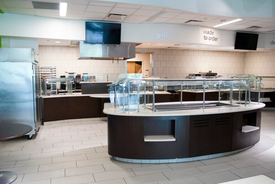 More Photos Of 4811 Montgomery Rd, Norwood Office For Sale