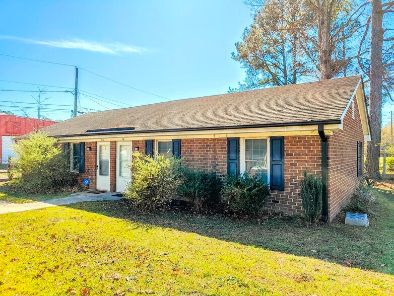 More Photos Of 520 Suburb St, Rocky Mount Apartments For Sale