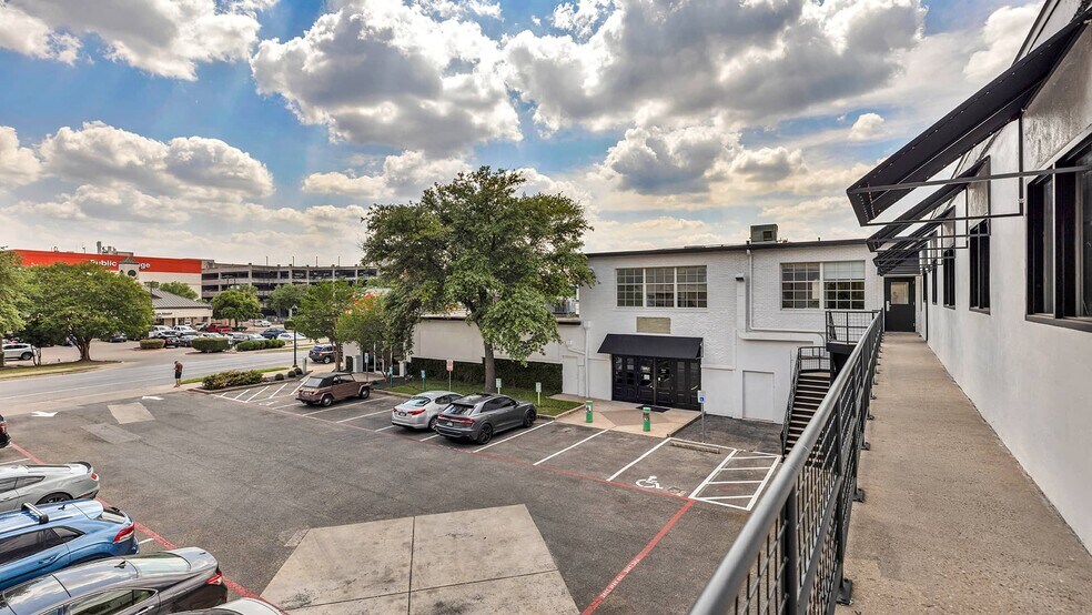 More Photos Of 1214 W 6th St, Austin Office For Lease