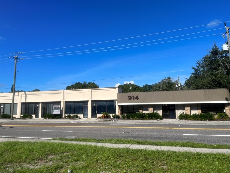 Primary Photo Of 918-928 14th St W, Bradenton Office For Sale