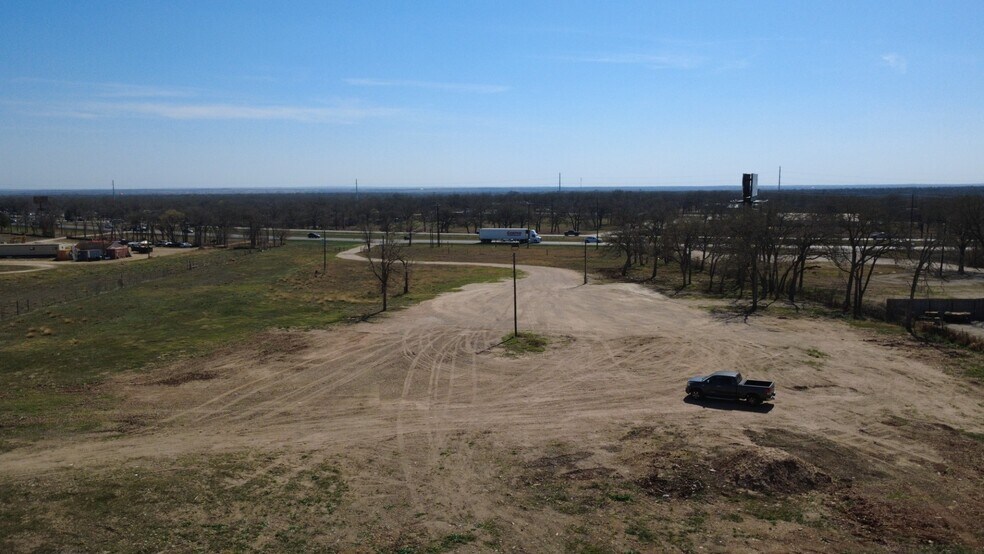 More Photos Of 1622 SH 71, Cedar Creek Land For Lease