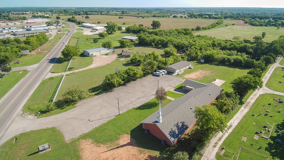 More Photos Of 1107 Weatherford Hwy, Granbury Religious Facility For Sale