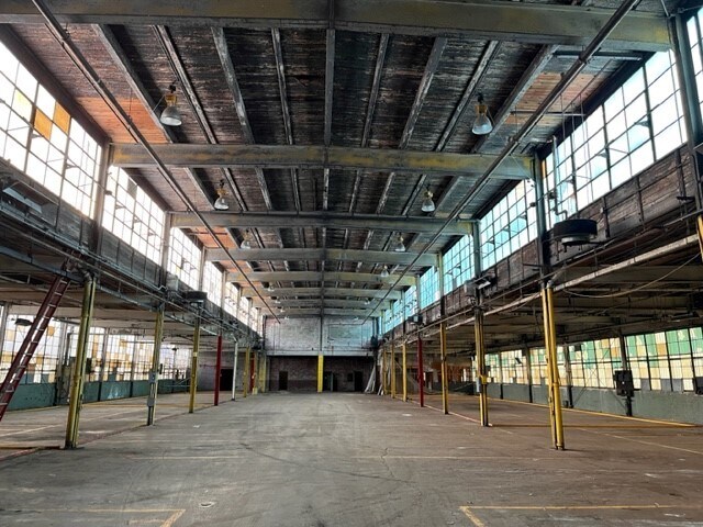 Primary Photo Of 1725-1769 London Rd, Cleveland Warehouse For Lease