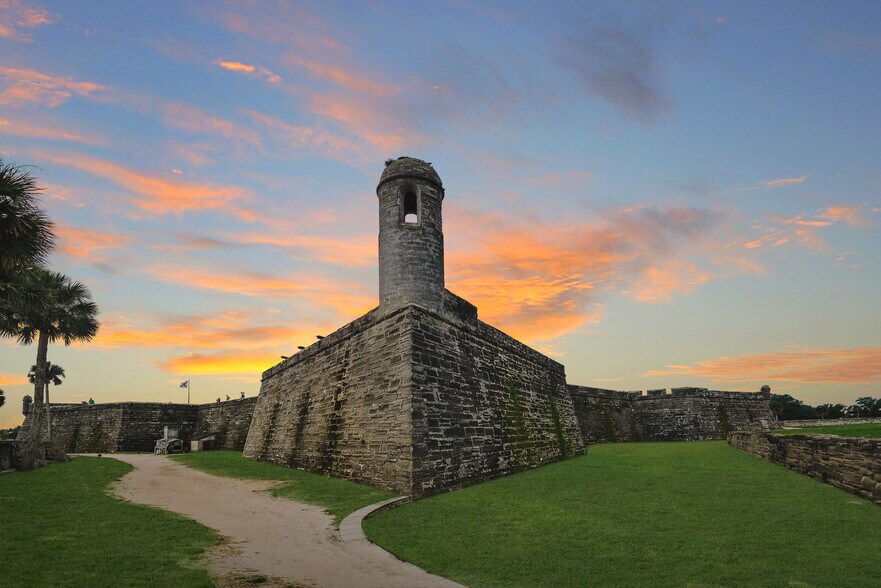 Primary Photo Of 111, Saint Augustine Storefront For Sale