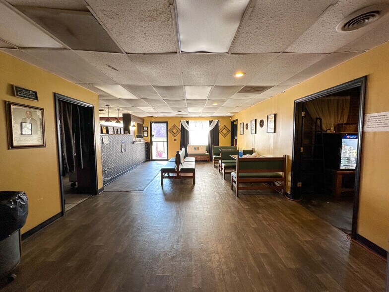 More Photos Of 4666-4678 Broad St, Sumter Restaurant For Sale