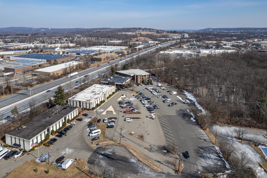 More Photos Of 30 Galesi Dr, Wayne Office For Lease