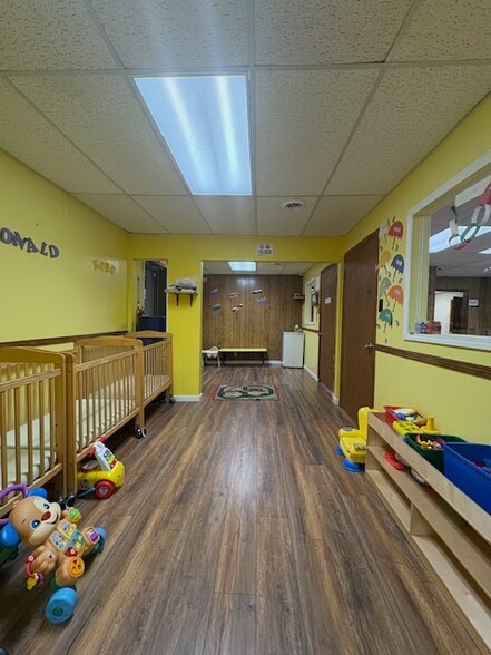 More Photos Of 3645 Oakmount Ave, Saint Louis Schools For Sale