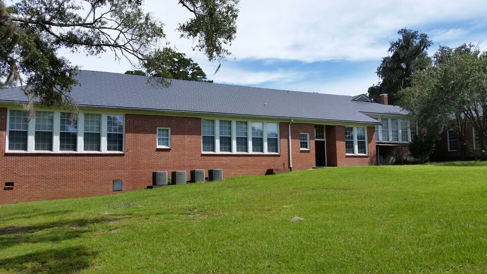 More Photos Of 1476 SW Main St, Greenville Medical For Sale