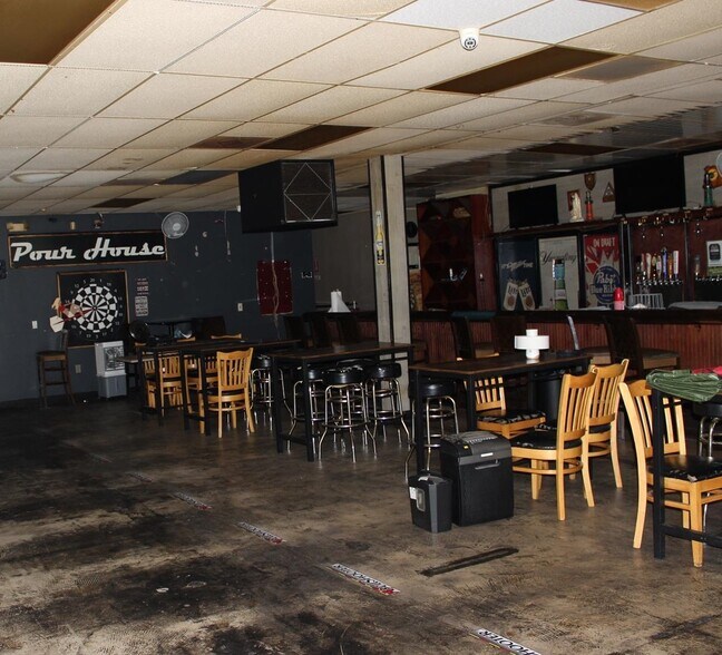 More Photos Of 3325 Plymouth St, Jacksonville Unknown For Lease