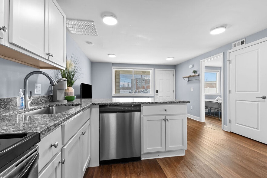 More Photos Of , Columbus Multifamily For Sale