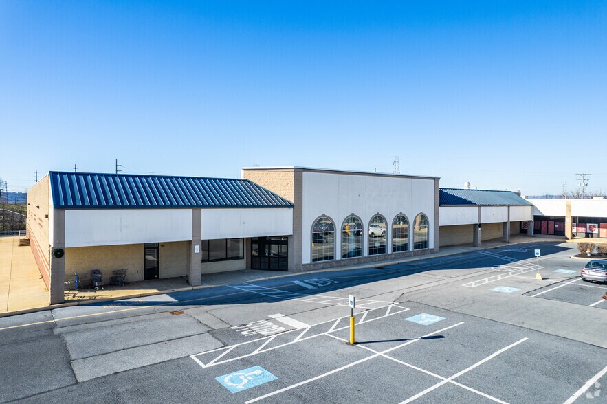 More Photos Of 5370 Allentown Pike, Temple Unknown For Lease