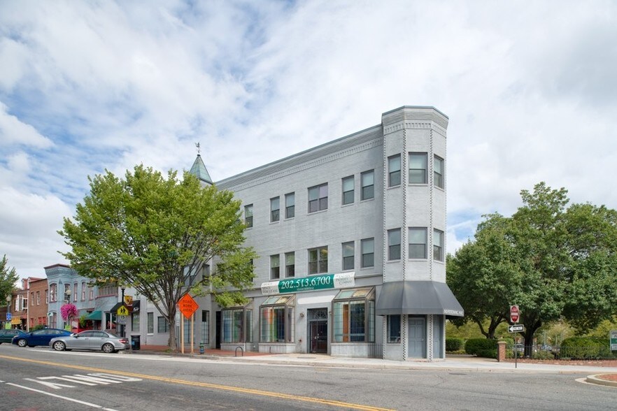 More Photos Of 810 Potomac Ave SE, Washington Office For Lease