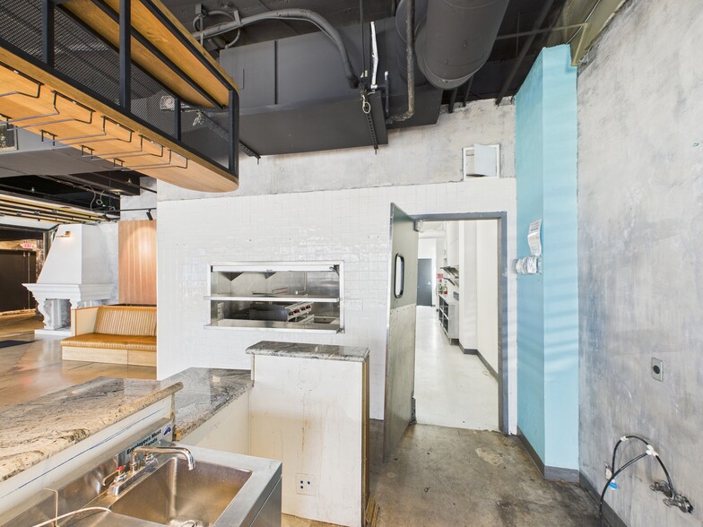 More Photos Of 2509 N Miami Ave, Miami Loft Creative Space For Lease