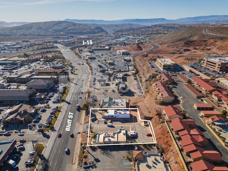 Primary Photo Of 1088 S Bluff St, St George General Retail For Sale