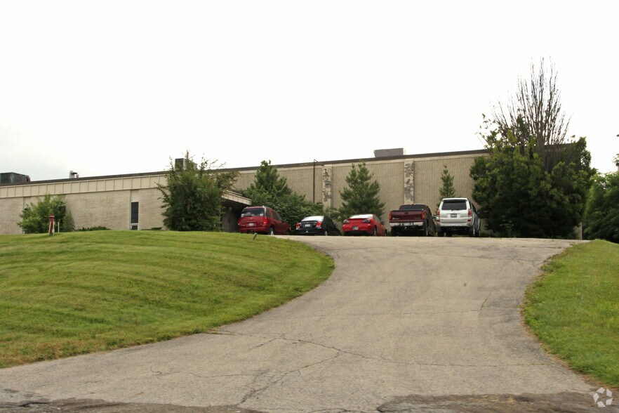 More Photos Of 2105 Production Dr, Louisville Manufacturing For Sale