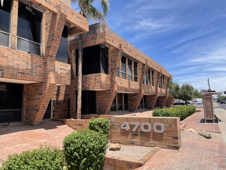 Primary Photo Of 4700 E Thomas Rd, Phoenix Office For Lease