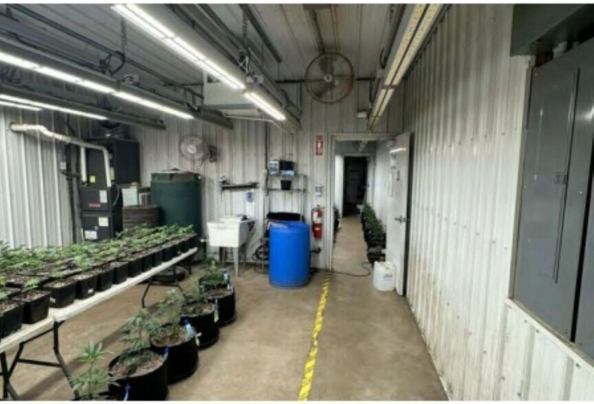 More Photos Of 1900 W Main St, Ionia Warehouse For Sale