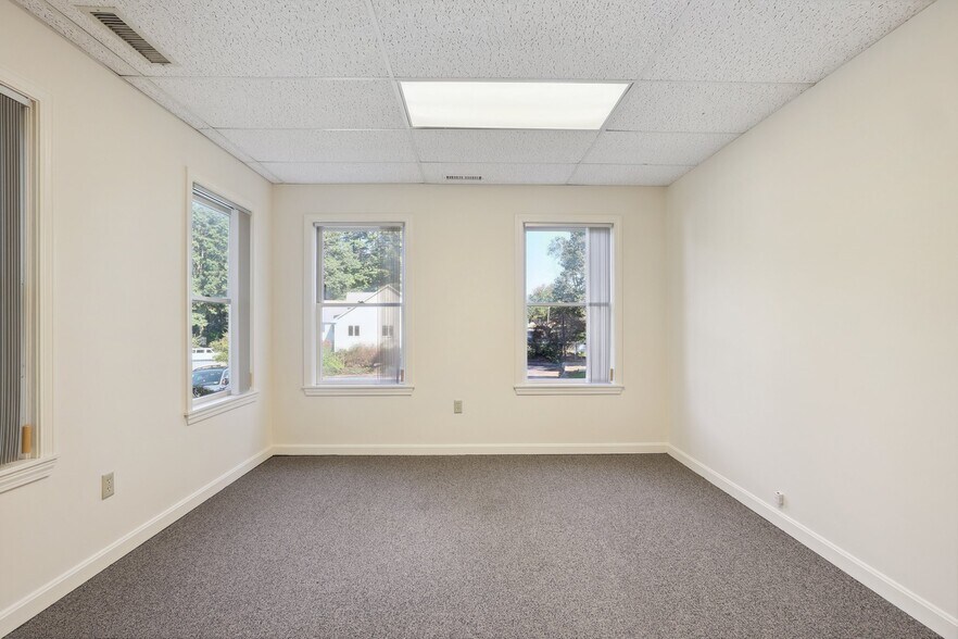 More Photos Of 249 Ayer Rd, Harvard Office For Lease