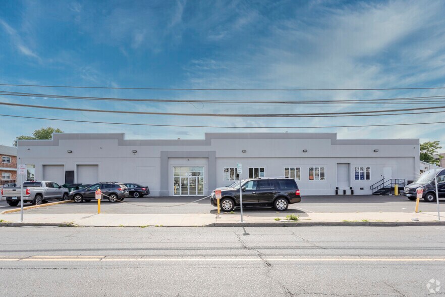 Primary Photo Of 482 Glenbrook Rd, Stamford Manufacturing For Lease