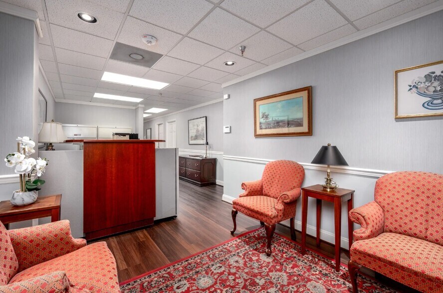 More Photos Of 621 Ridgely Ave, Annapolis Office For Sale