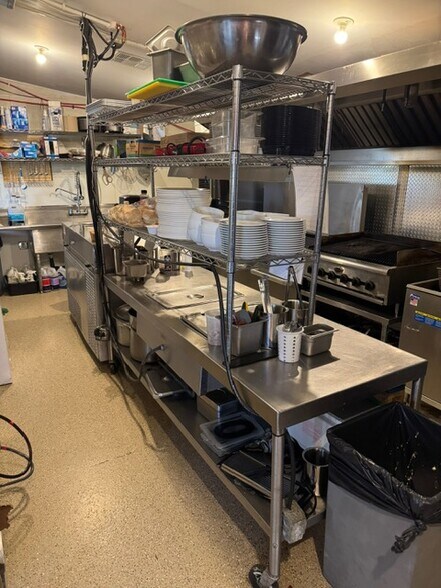 More Photos Of 1550 W Old Highway Rd, Morgan Restaurant For Sale