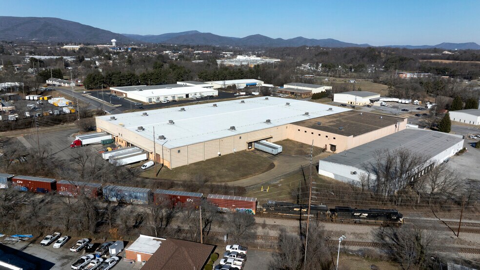 Primary Photo Of 1100 Intervale Dr, Salem Distribution For Sale