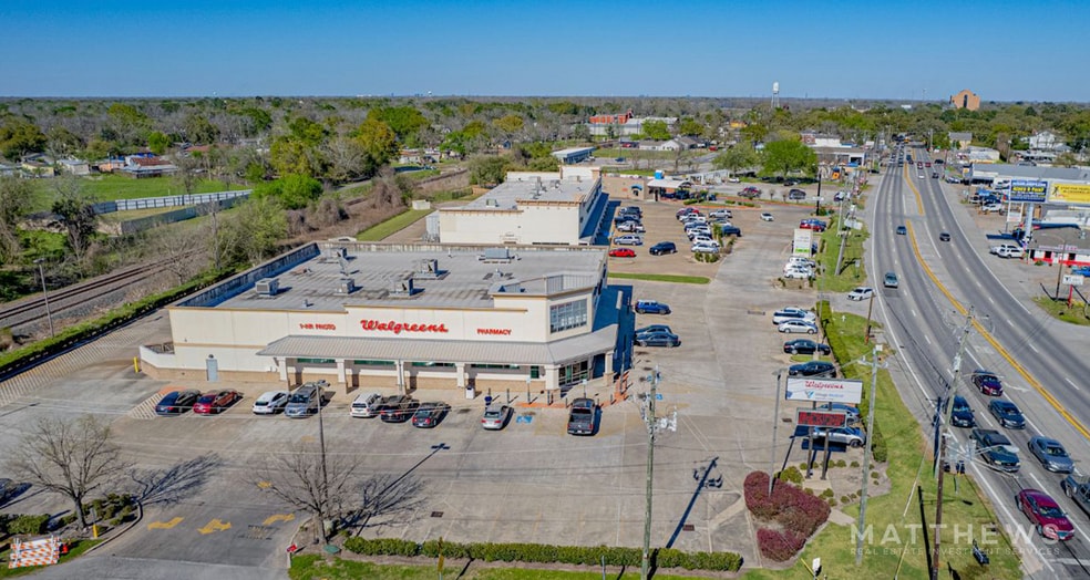 More Photos Of 1600 Jackson St, Richmond Drugstore For Sale