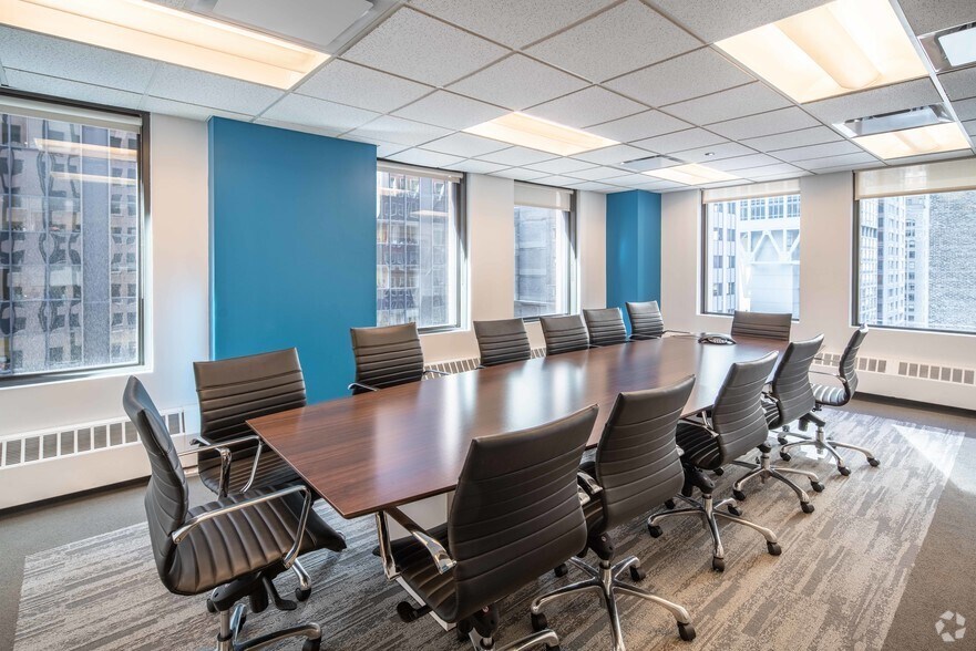 More Photos Of 100 N LaSalle St, Chicago Office For Lease
