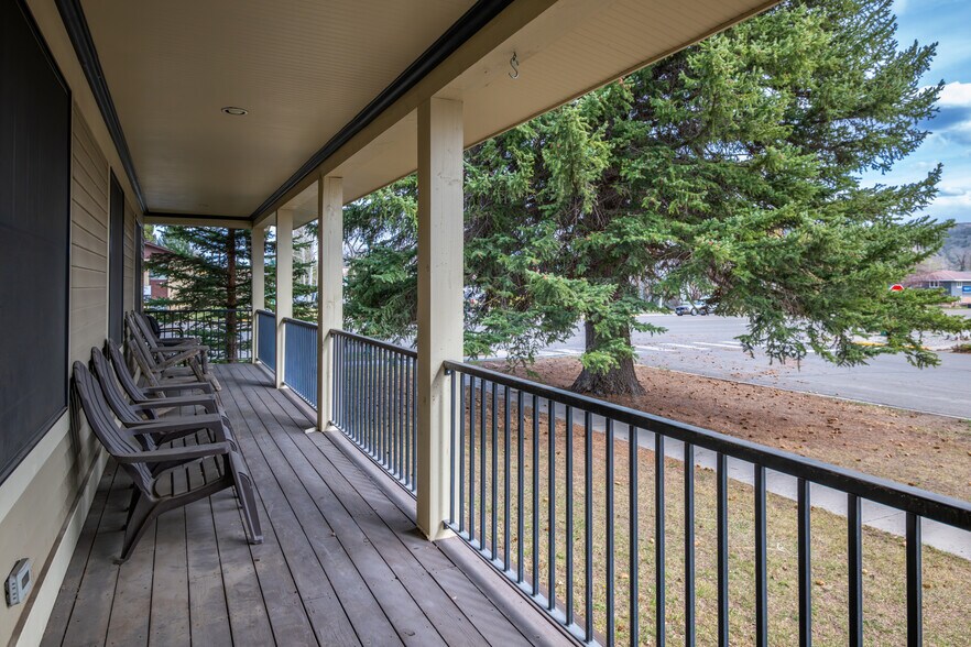 More Photos Of 104 W Ruby Ave, Gunnison Medical For Sale