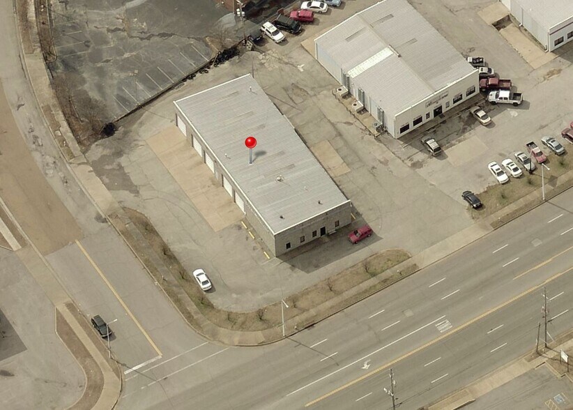 More Photos Of 5113 Raleigh Lagrange Rd, Memphis Auto Repair For Lease