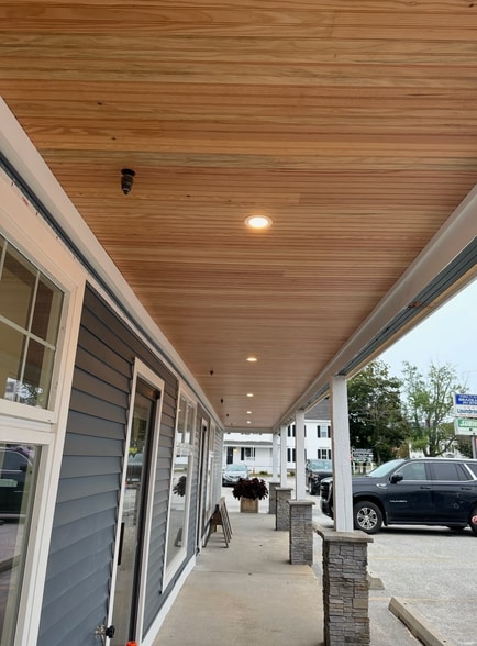 More Photos Of 13-17 Main St, Gray General Retail For Sale