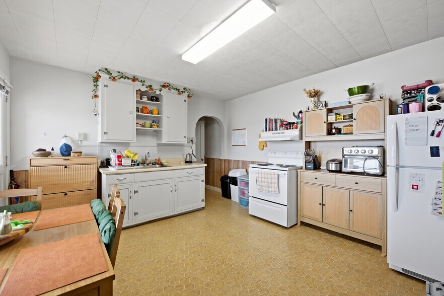 More Photos Of , Kutztown Unknown For Sale