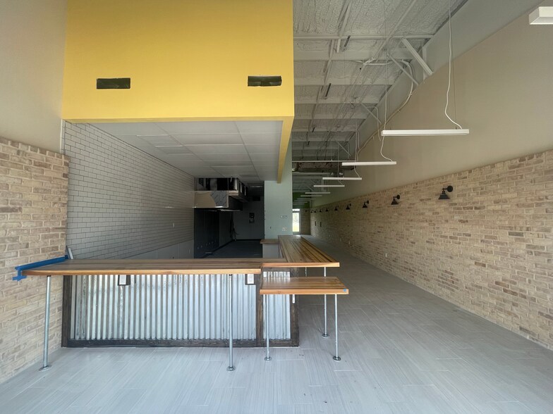 More Photos Of 500 W Business Highway 77, San Benito General Retail For Lease