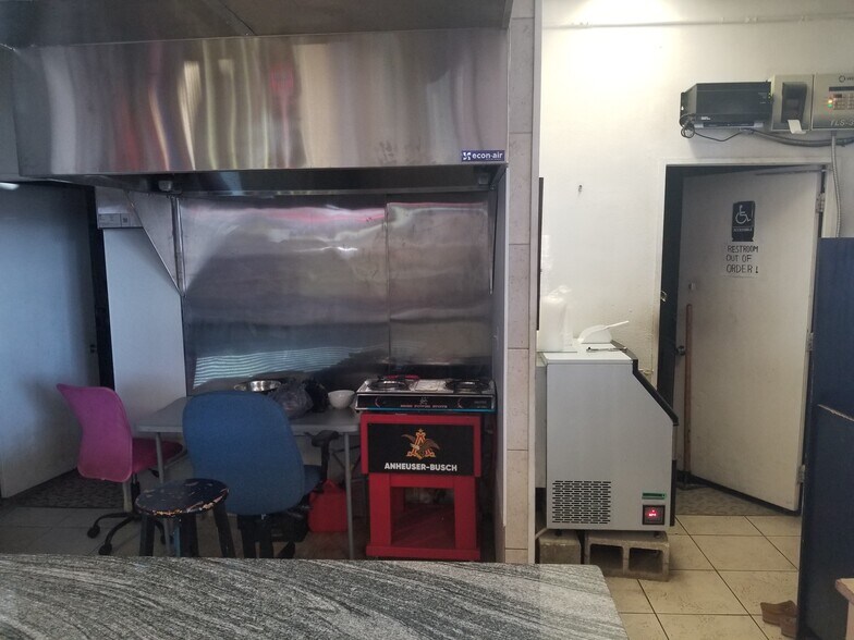 More Photos Of 1225 S 78th St, Tampa Service Station For Sale