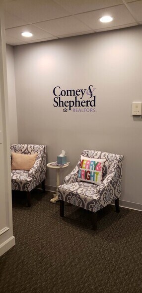 More Photos Of 3860 Race Rd, Cincinnati Medical For Sale