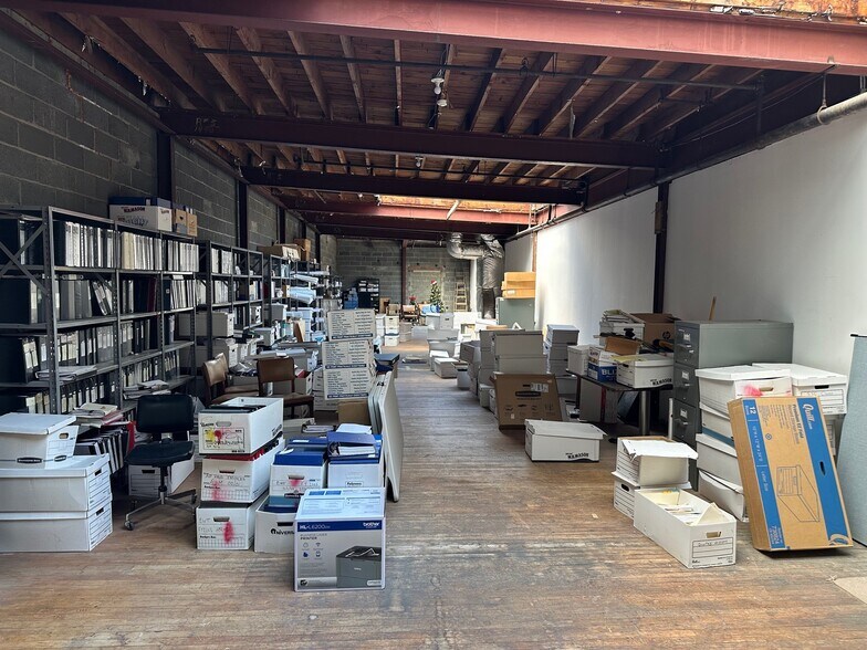 More Photos Of 124 Sheridan Ave, Albany Manufacturing For Sale