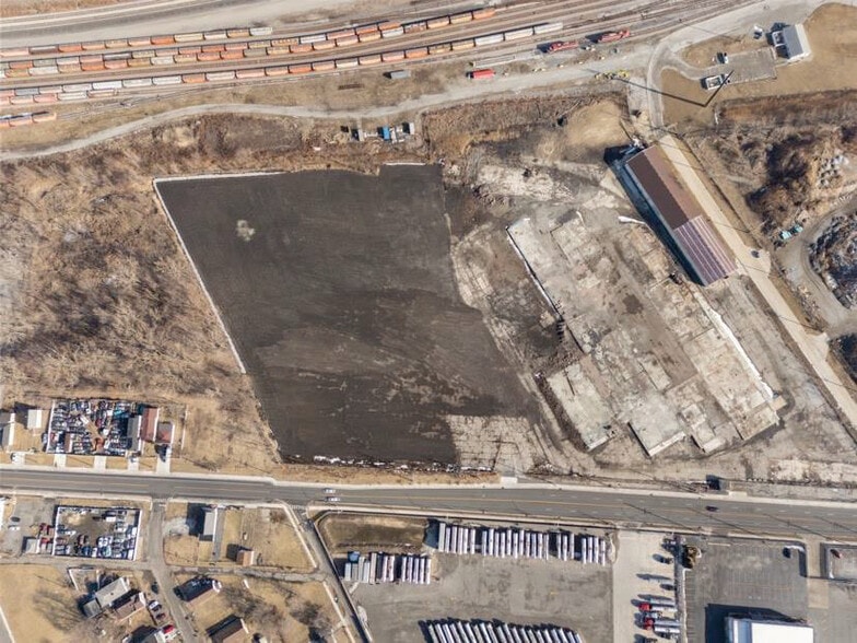 More Photos Of 1717 Summer Street, Hammond Truck Terminal For Lease