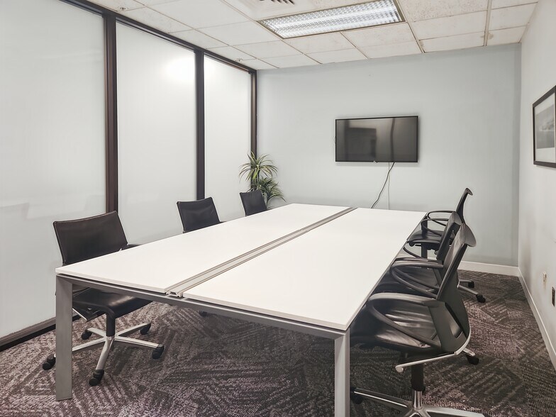 More Photos Of 945 Concord St, Framingham Coworking Space