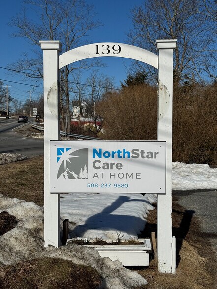More Photos Of 139 Rt 6A, Orleans Office For Lease