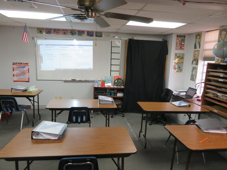 More Photos Of 3955 E Loop 820 S, Fort Worth Industrial For Sale