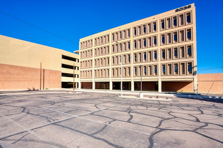 More Photos Of 6036 N 19th Ave, Phoenix Medical For Lease