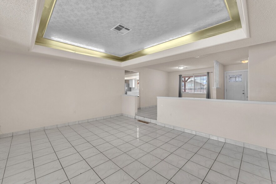 More Photos Of 2130 E Maule Ave, Las Vegas Land For Lease