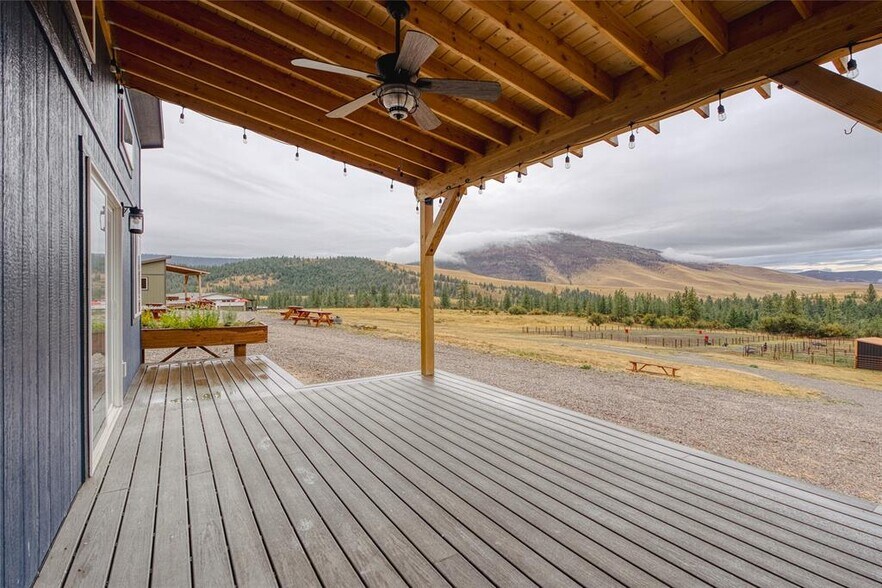 More Photos Of 7000 Browns Meadow Rd, Niarada Multifamily For Sale