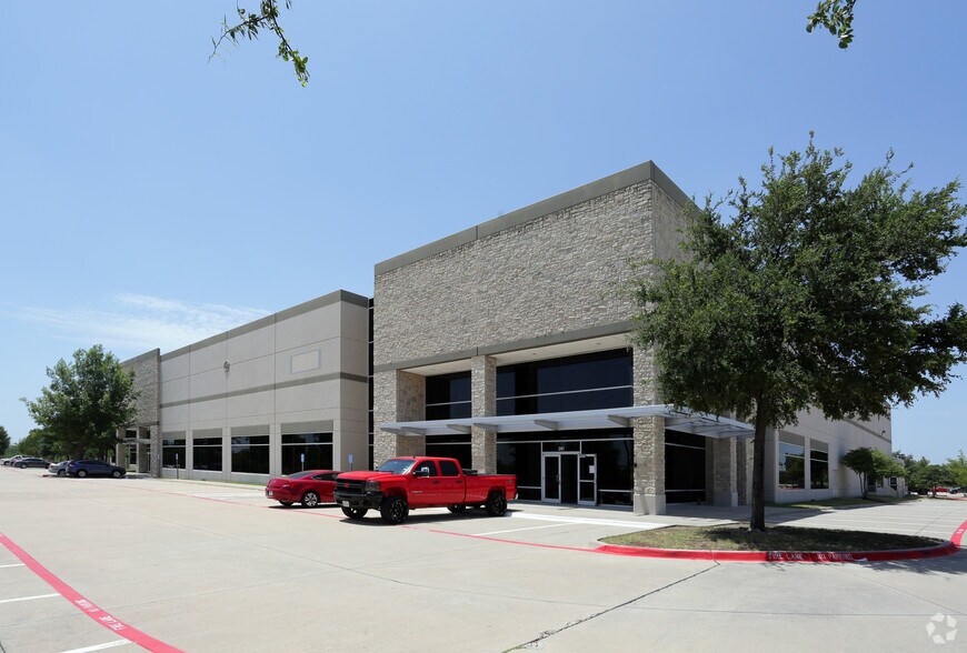 Primary Photo Of 361-381 E Exchange Pky, Allen Manufacturing For Lease