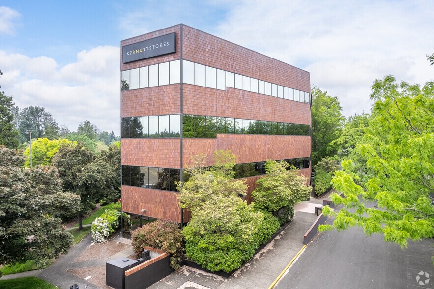 More Photos Of 1600 Executive Pky, Eugene Office For Lease