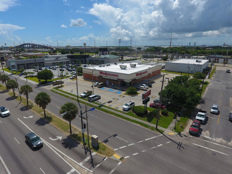 More Photos Of 4200 Chef Menteur Hwy, New Orleans Convenience Store For Lease