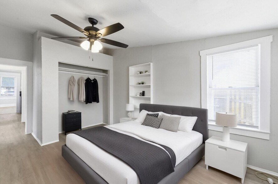 More Photos Of 214 E Huff Ave, San Antonio Apartments For Sale