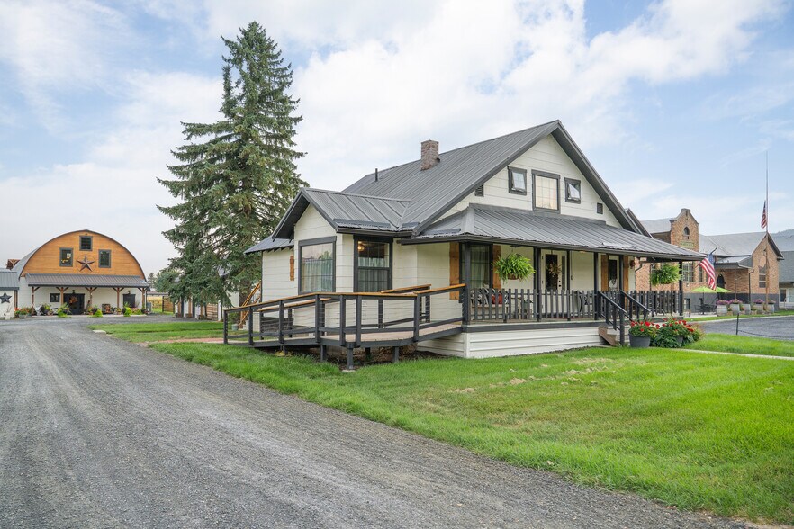 More Photos Of 510 E Main Ave, Chewelah Lodge Meeting Hall For Sale