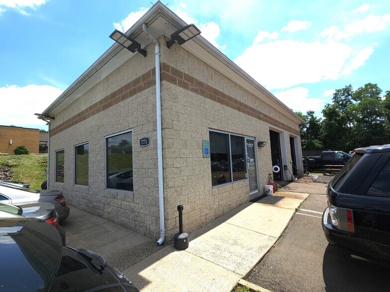 More Photos Of 771 Madison Rd, Culpeper Auto Dealership For Sale