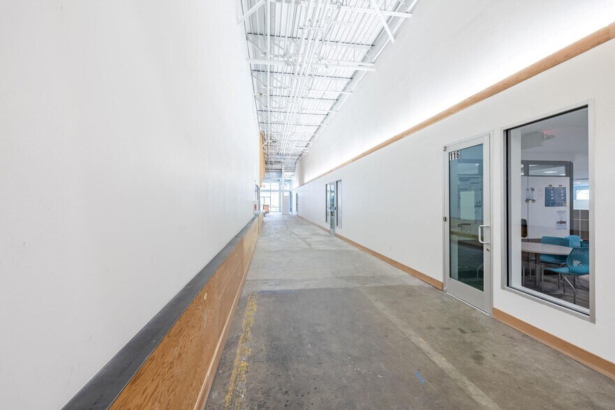 More Photos Of 507 E Calles St, Austin Loft Creative Space For Lease